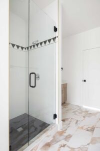 23 Views Townhomes | J Development | Shower